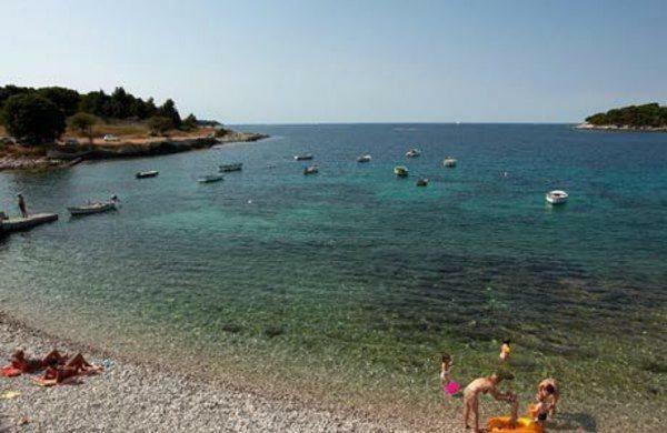 Apartments Tonka Near Beach And Sea Pula Luaran gambar